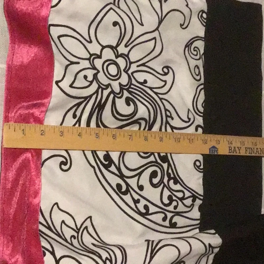 Two Valances - Picture 1 of 4